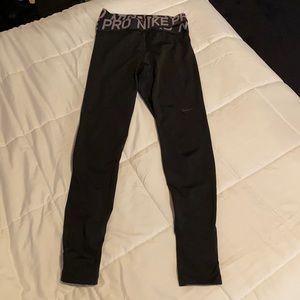 nike pro womens cutout leggings size small